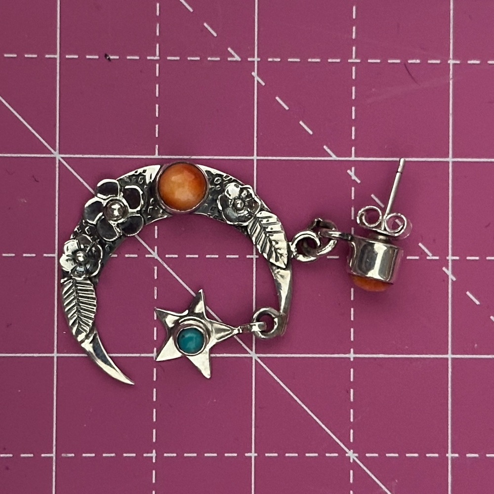 Spiny oyster turquoise moon, stars dangle southwestern Sterling silver earrings - Picture 6 of 6